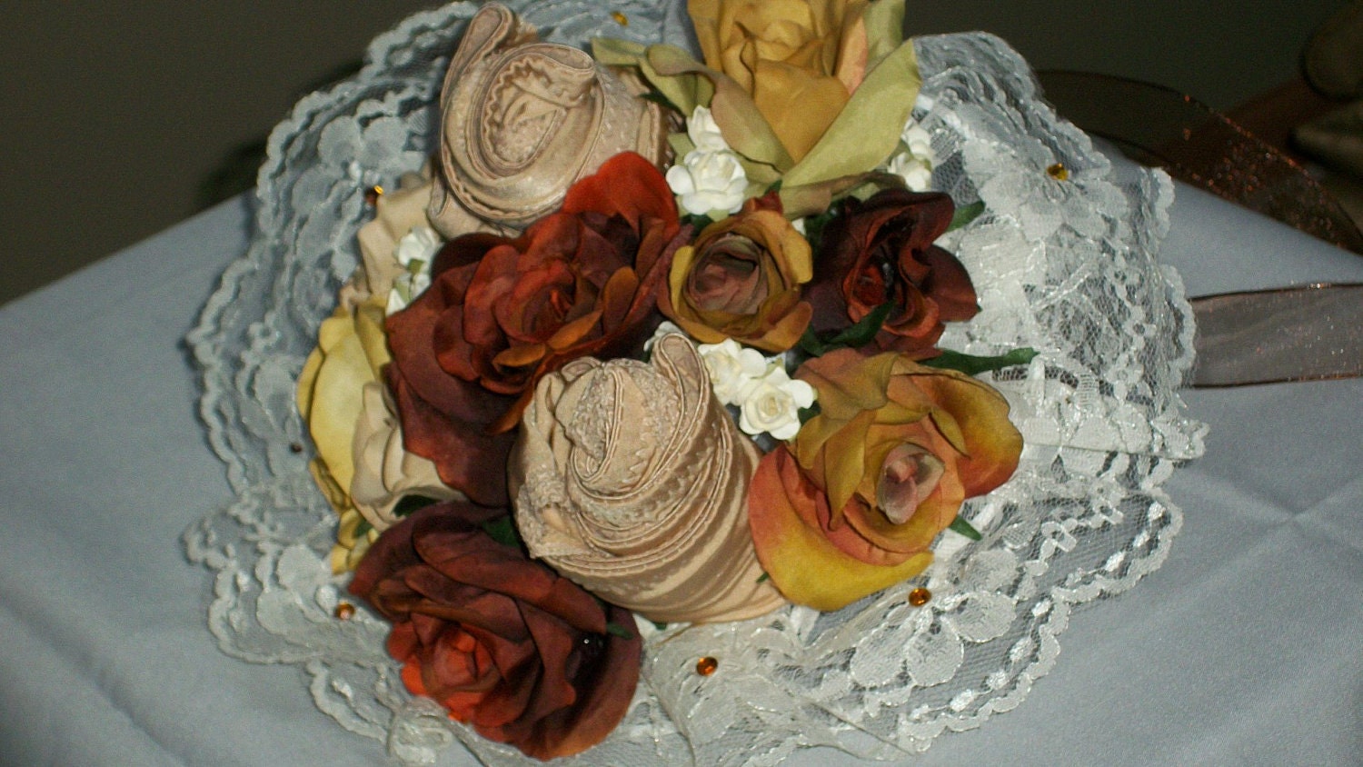 Lingerie & Silk Floral Bouquet Il_170x135