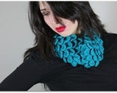 Crochet PATTERN Crocodile Stitch Convertible Headband & Cowl - Permission to Sell Finished Items