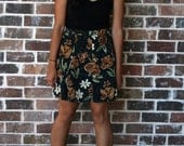 Supercute Women's 90's Flirty Floral Skirt
