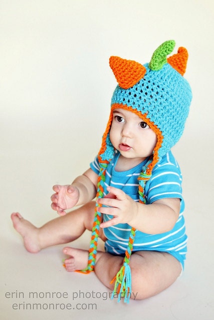 Spiked dinosaur hat- your colors and size