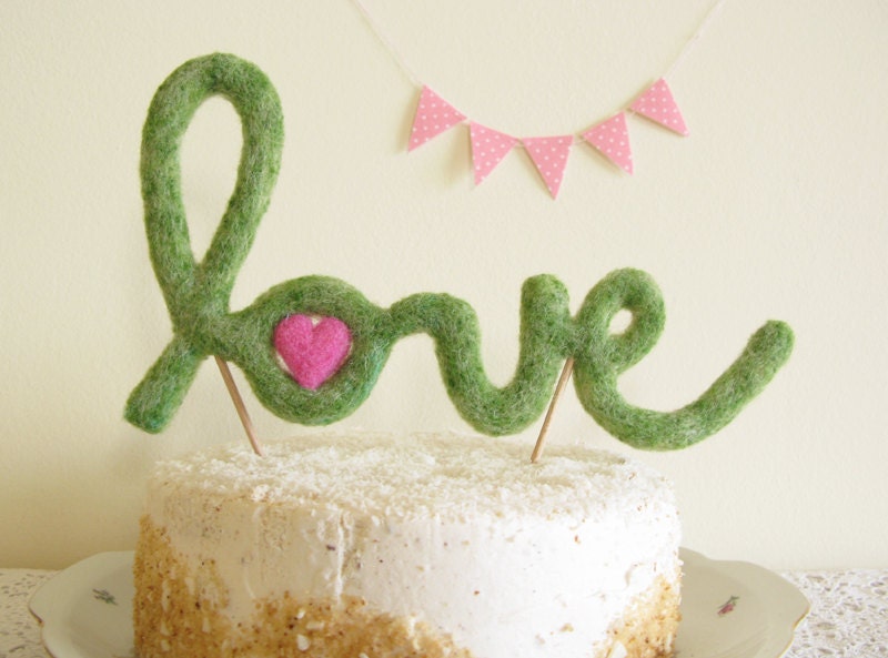 Moss Wedding Cake