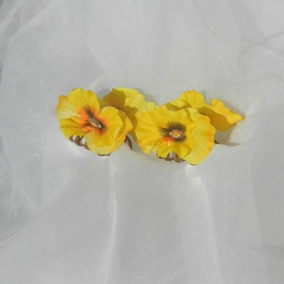 Yellow Pansey Claw Clips -small rhinestones