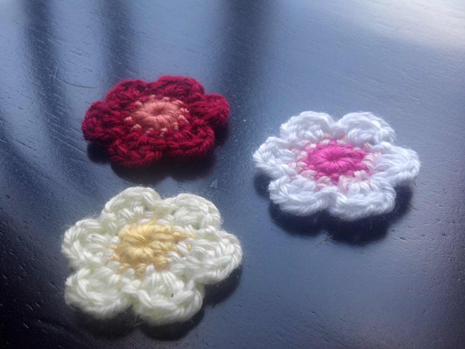 Lot of 3 flowers Crochet Flower Appliques multiple colors for scrapbooking, headbands, hair clips