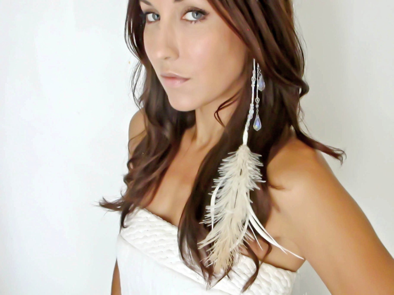 White Hair Feather, Crystals Wedding Hair Accessories, Feather Extension, Hair clip, White, Hipster, boho, wedding, bridal, deloop