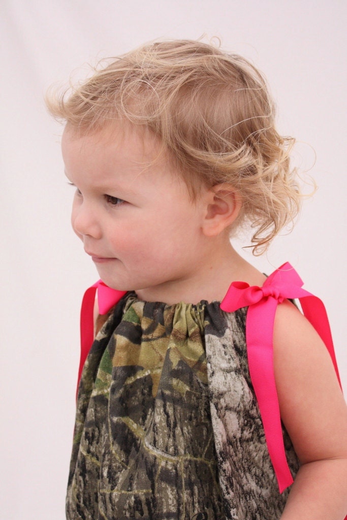 Baby girl camo dress, Mossy oak hot pink pillowcase dress, Camo Flower girl dress