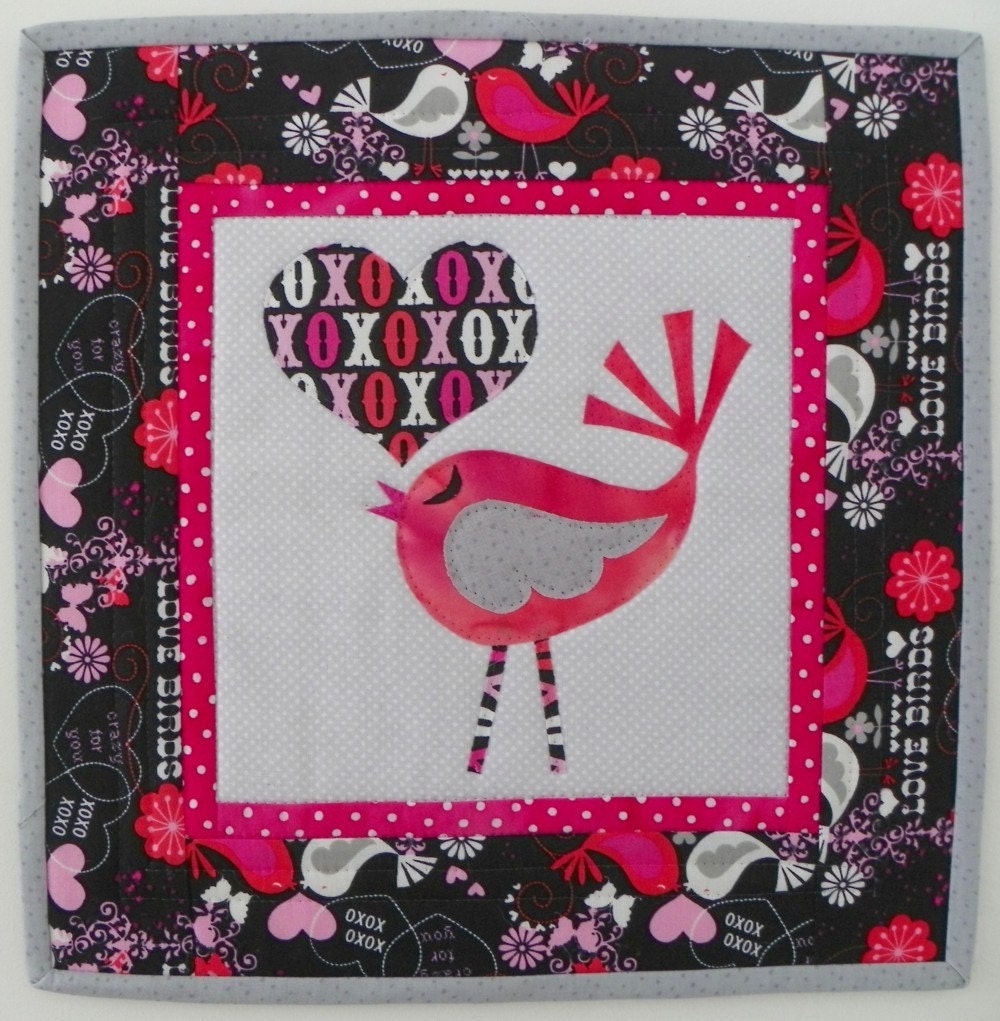 Mini Quilt - Lovey Dovey I