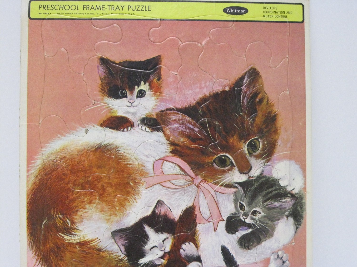 Whitman Preschool Frame Tray Puzzle 4558 Mama Cat and Kittens