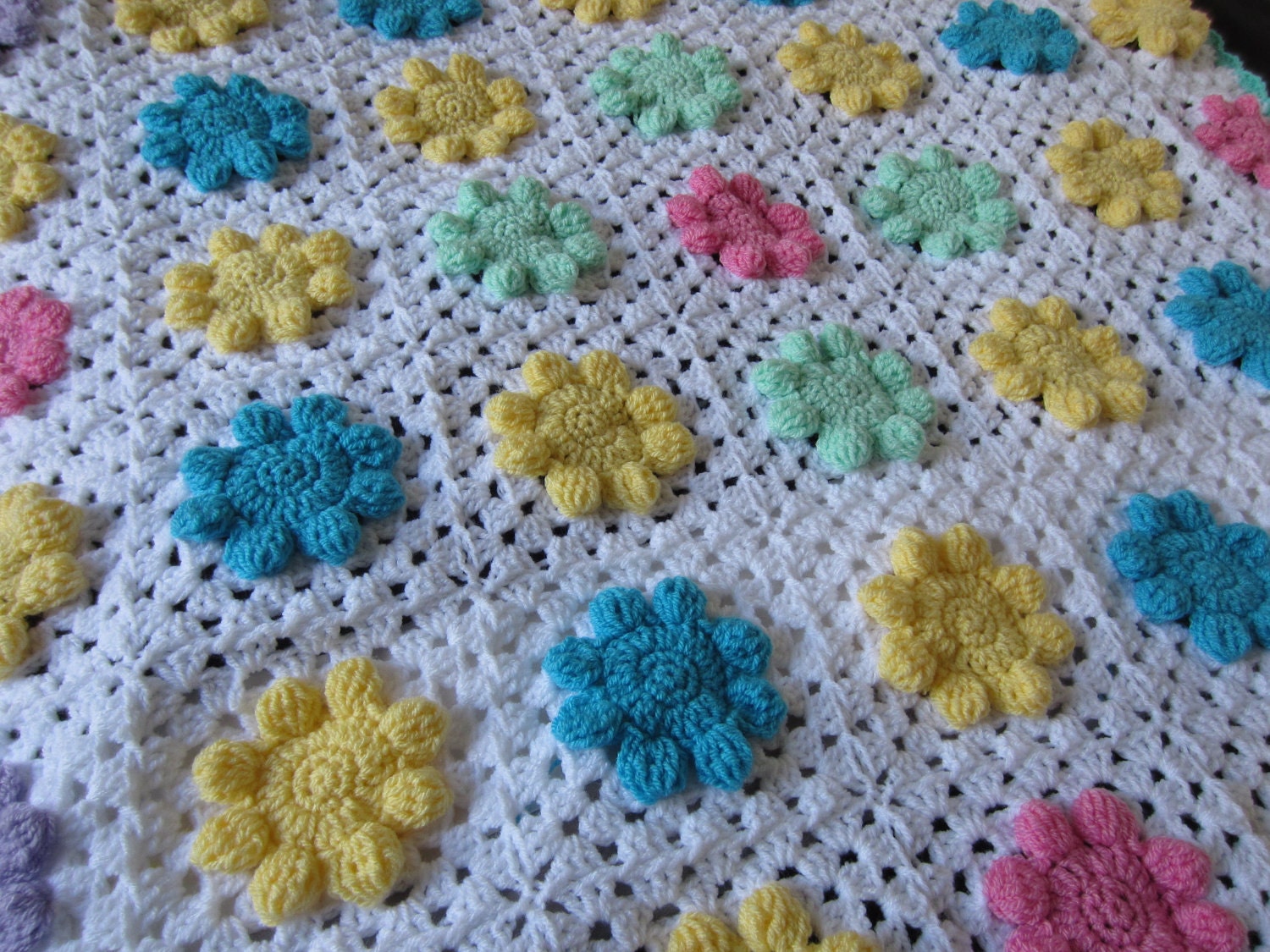 Crochet Flower Baby/Child/Lapghan Blanket