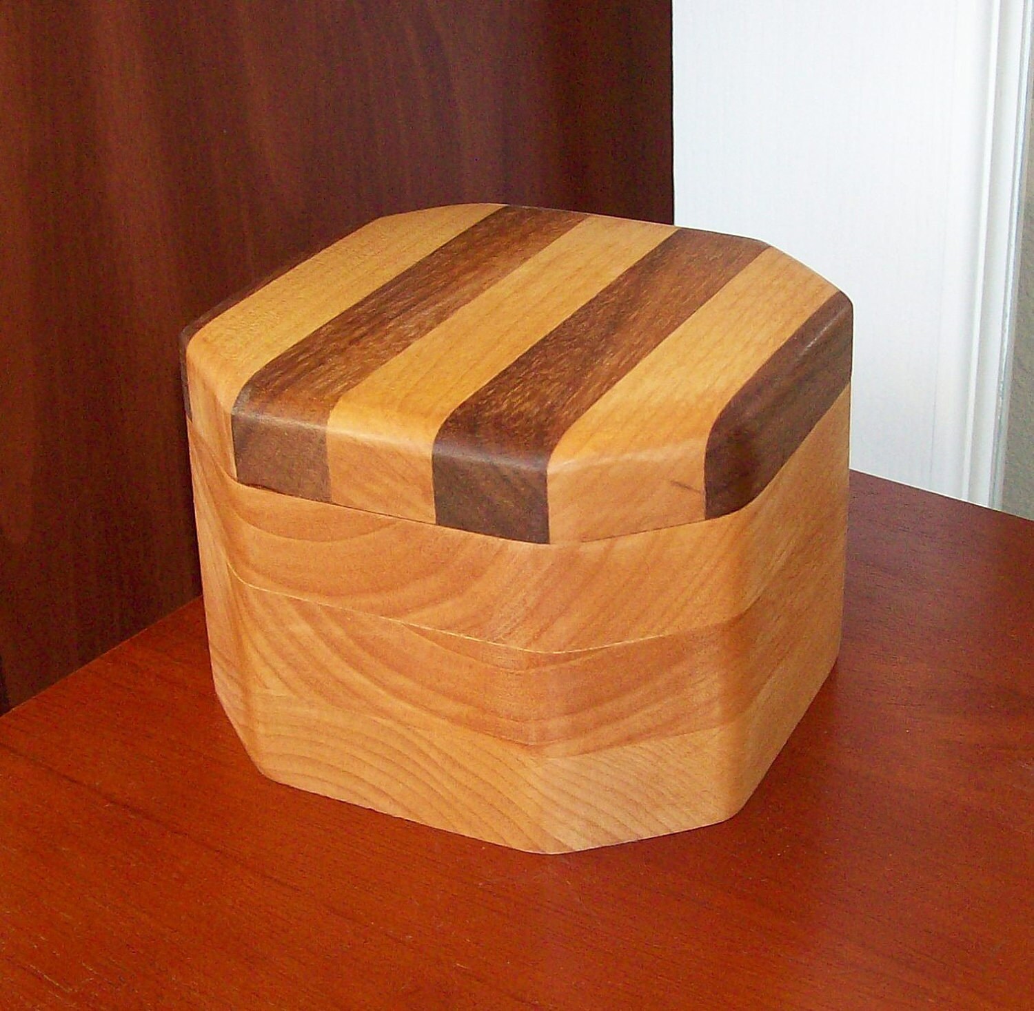 Octagon shape wood box with a circular center and by TKfindz
