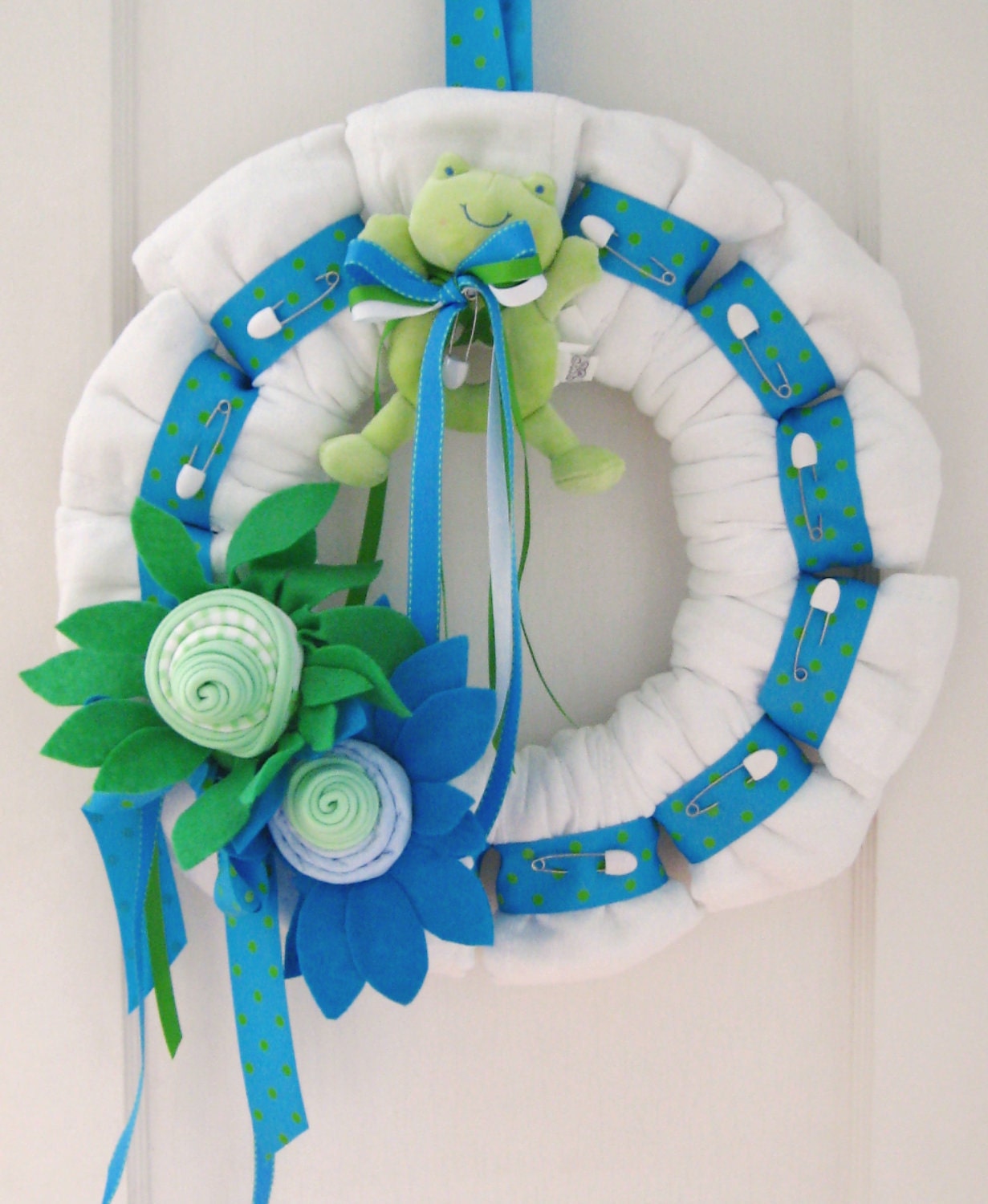 Cloth Diaper Wreath - Perfect For A Baby Shower to Welcome a Boy or Girl