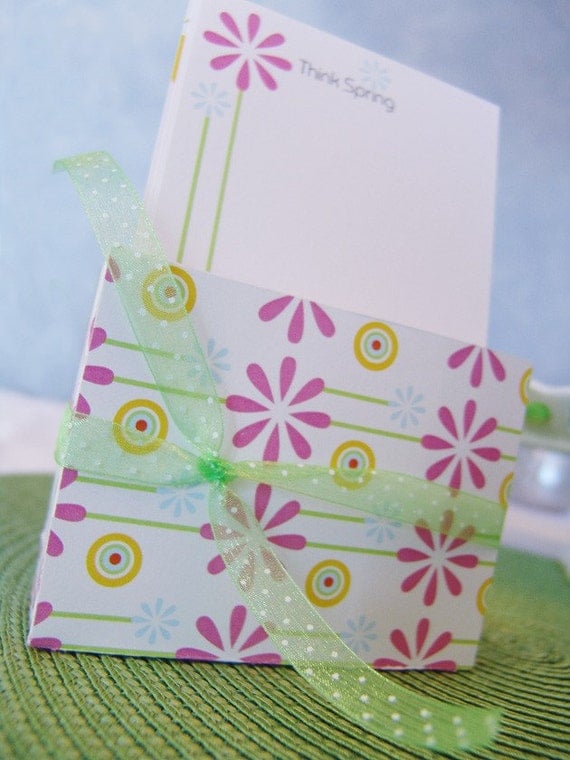 Think Spring - DIY Printable Paper Stationery / Printed Pattern Paper Il_570xn