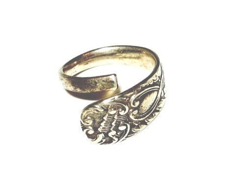HANDMADE IN ENGLAND, Art Noveau Vibe, Vintage Silver Plated Wrap Ring, by Holly Daise on Etsy