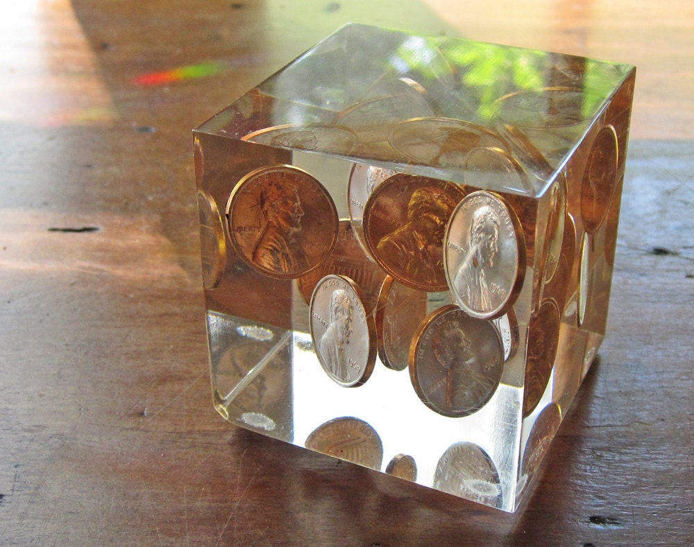 Lucite paperweight with floating 1969 pennies, uncirculated mint coins, 1960s desk accessory, birthday or anniversary gift