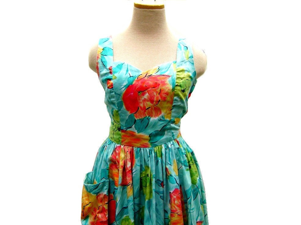 1980s Floral Sundress in Beautiful Bright Colors (size xs-small)