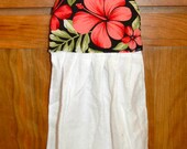 Hanging hand towel