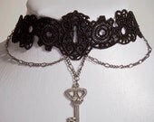 Steampunk key choker - Elegance Necklace "Lady Whisper" - Black