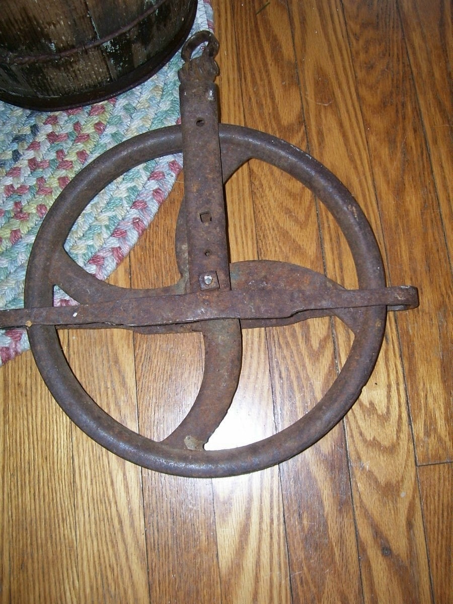 Antique Primitive Cast Iron Farm Hay Carrier Hay Pulley Country Rustic Barnyard