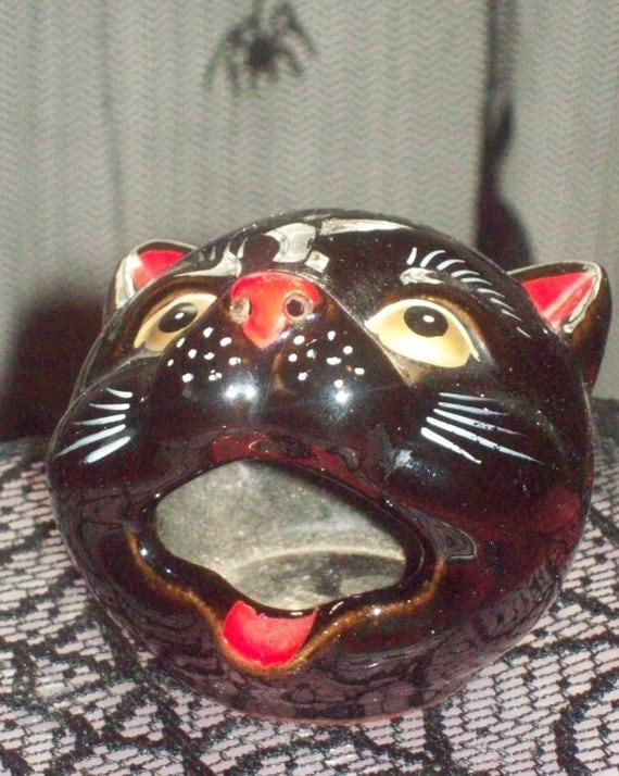 Black Cat ashtray / incense holder by jeannelaine on Etsy