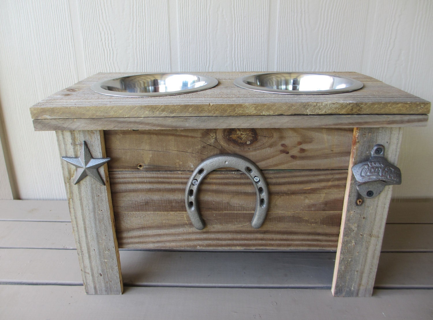 Special order for Terry Bailey...... Raised dog feeder