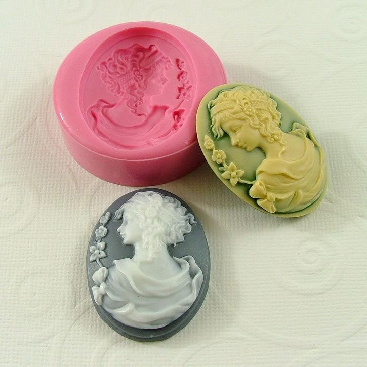 Lady Cameo Cabochon Flexible Silicone Mold/Mould (40mm) for chocolate, fondant, resin, pmc, polymer clay) (239)