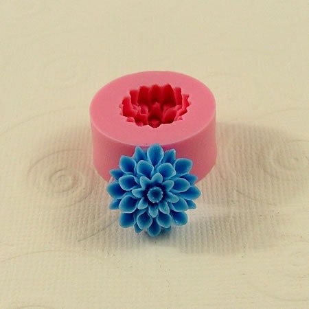 Flower Mold Chrysanthemum MUM Cabochon Flexible Silicone Mold/Mould (15mm) resin, Utee,  pmc, polymer clay (213)