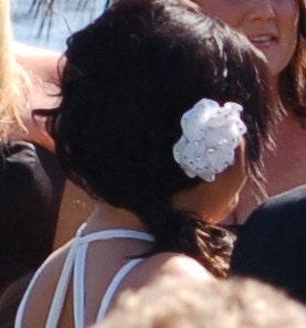 Hand-Made White Wedding Bridal Hair Flower (seen on OC housewives)