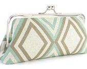 Bridesmaid Clutch - Linen Summer Bridal Party Wedding Gift