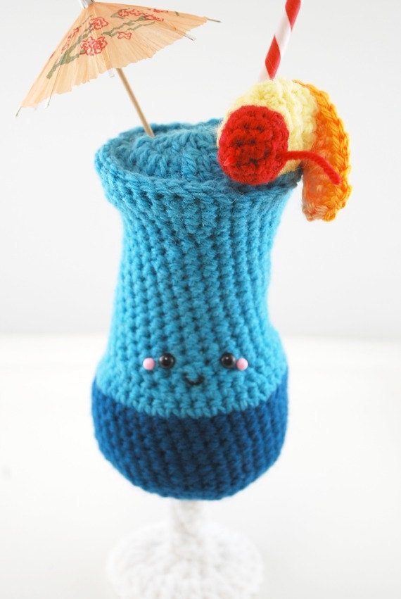crochet blue hawaiian-amigurumi cocktail