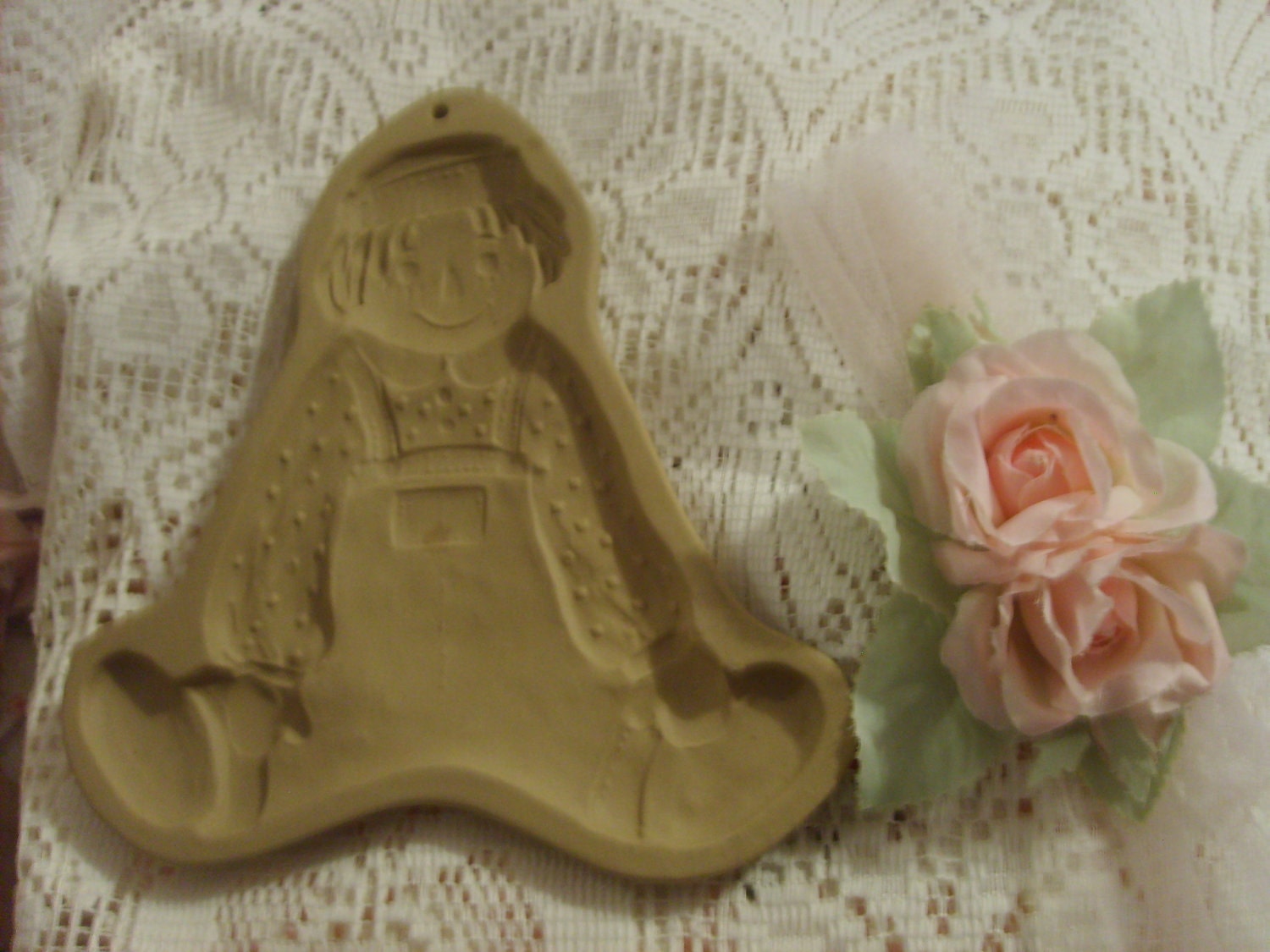 SALE,,,,,,,,,,,Vintage  Large  Raggedy Andy  Cookie Mold   Valentine Cookies        Holiday Bliss  Gift
