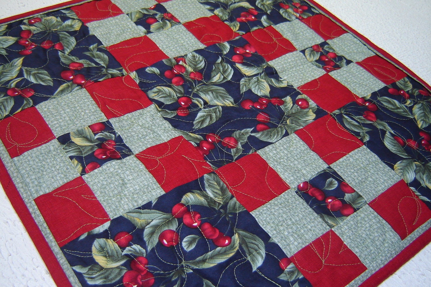 Mini Table Quilt Red Cherry & Green on Navy