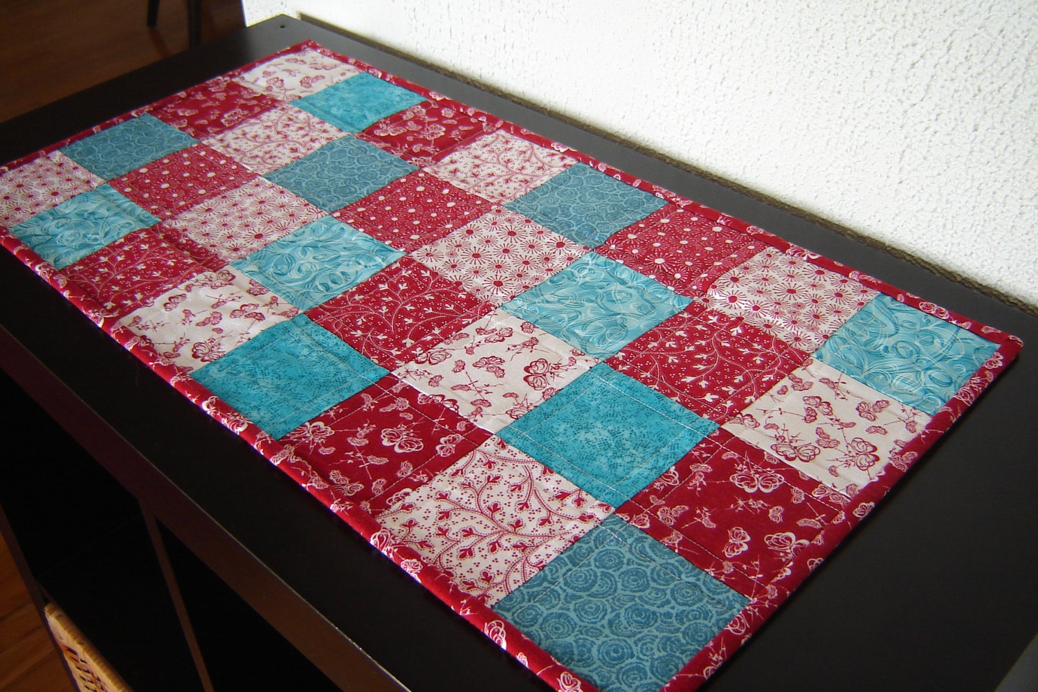 Quilted Table Runner Red White Turquoise (12" x 24")