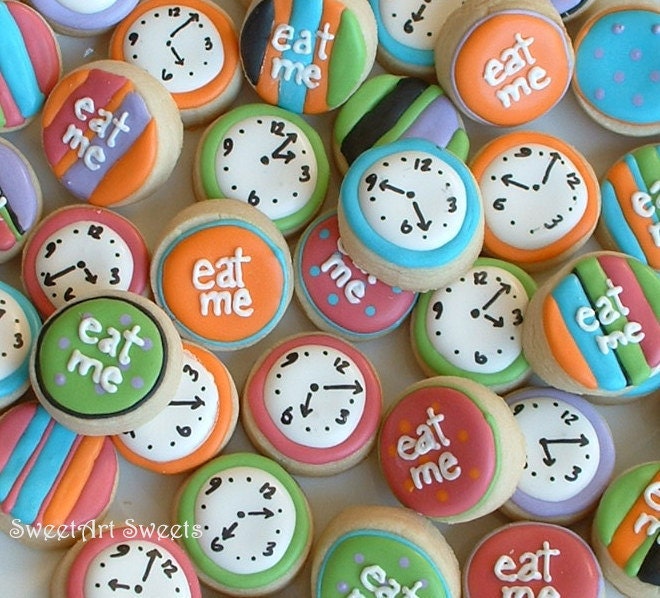 Alice in Wonderland - Eat Me mini cookies - clock mini cookies - 2 dozen