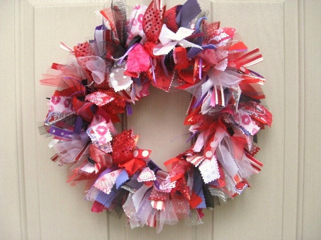 Valentines Day Ribbon Wreath, Fabric Wreath, Rag Wreath, Valentines Day Door Wreath