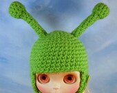 Green Alien Helmet for Blythe