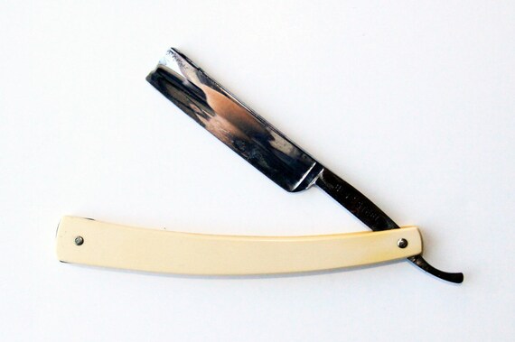 Squeaky Clean Blue Steel Straight Razor