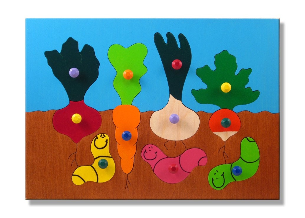 Wooden Peg Puzzle with Knobs Gardening with Vegetables and Worms