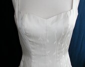 Gorgeous wedding dress by Carmela Sutera