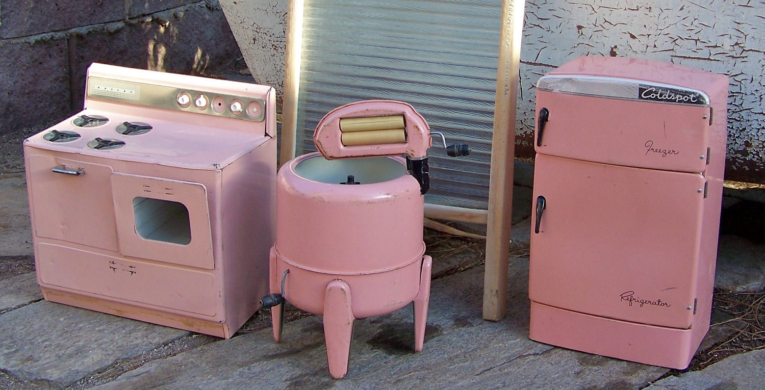 Pink Toy Appliances   RESERVED