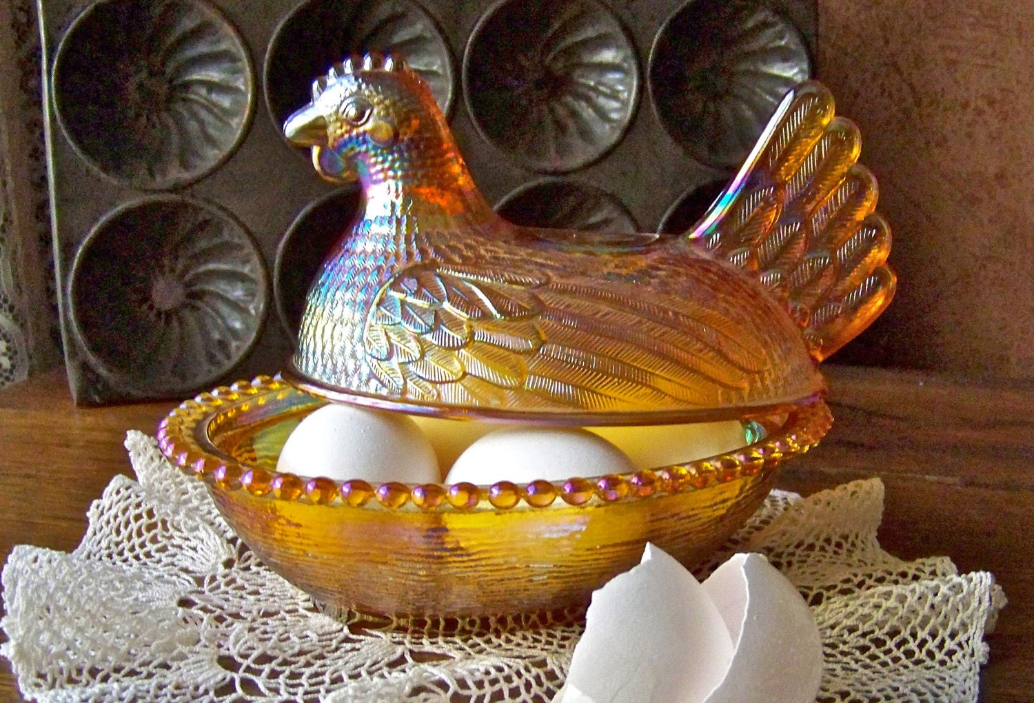 Vintage Carnival Glass Hen Serving Bowl