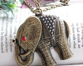 Antique retro copper red crystal eye Elephant necklace pendant vintage style