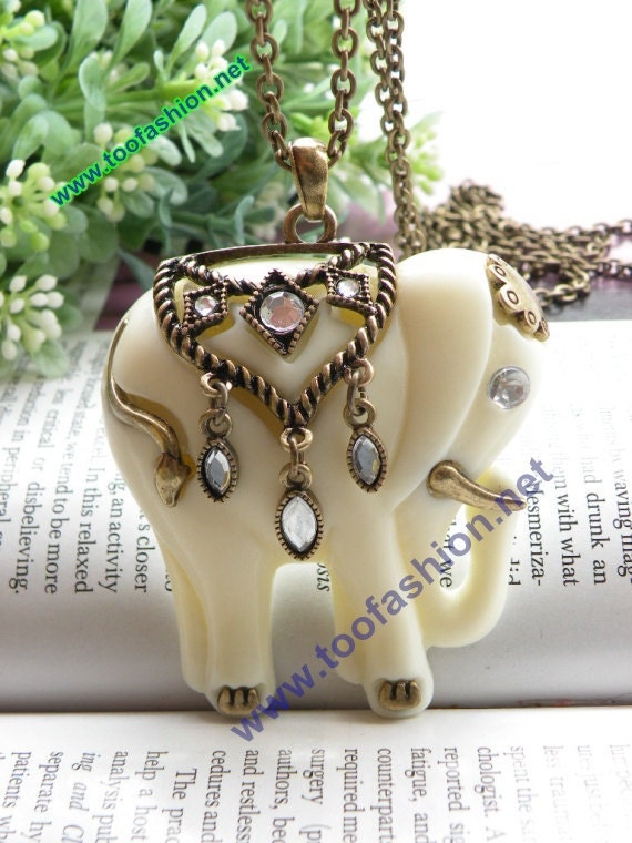 Antique retro copper white crystals eye indian elephant necklace pendant vintage style