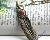 Pretty retro copper bird feather necklace pendant vintage style