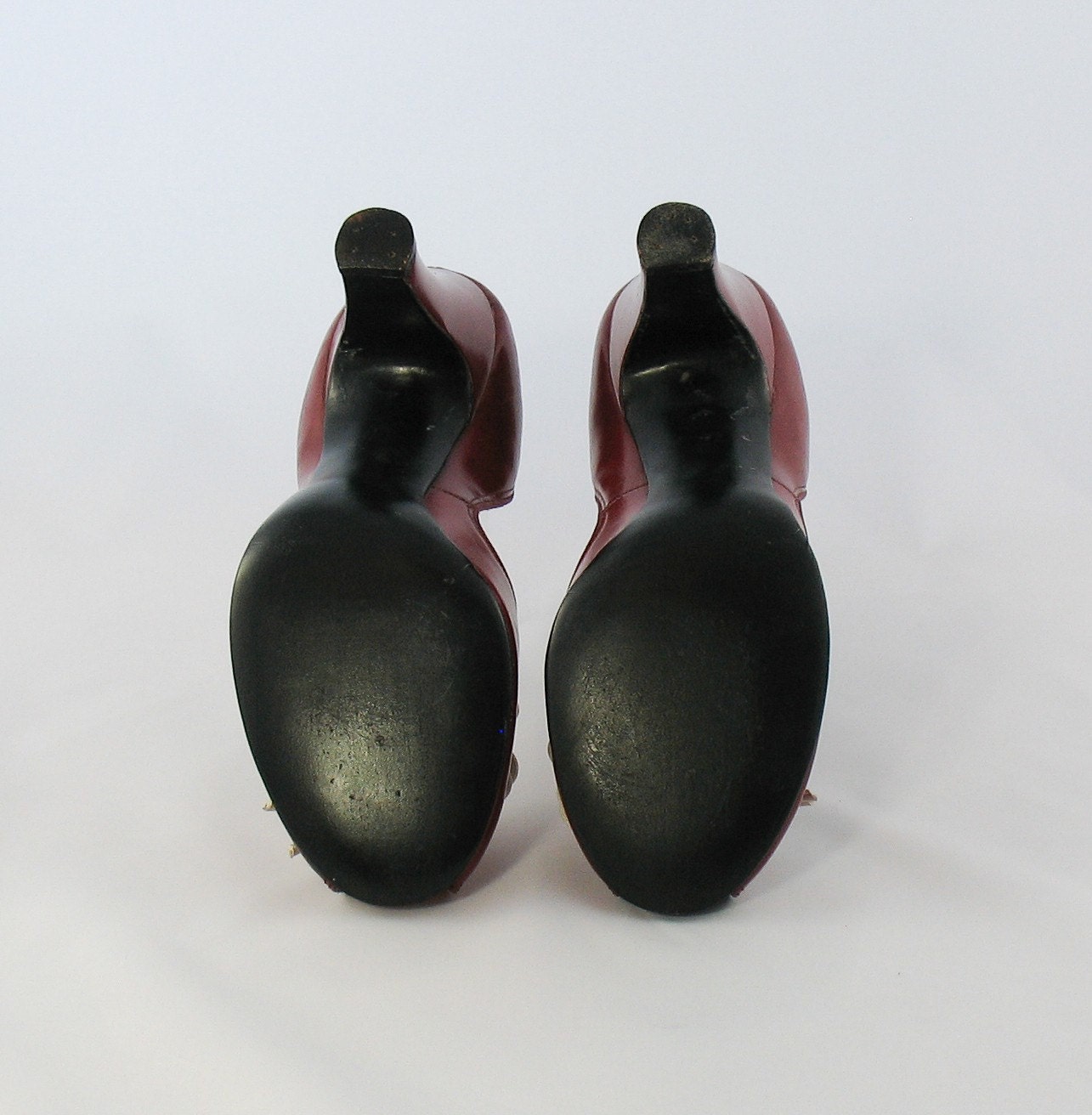 Vintage 1940s Cherry Red Peep Toe Shoes