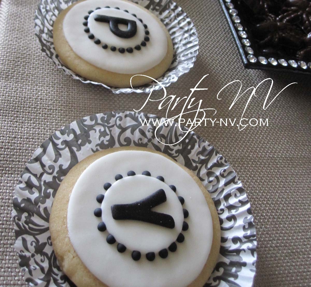 EDIBLE (Fondant Toppers) - Custom Letters Il_170x135
