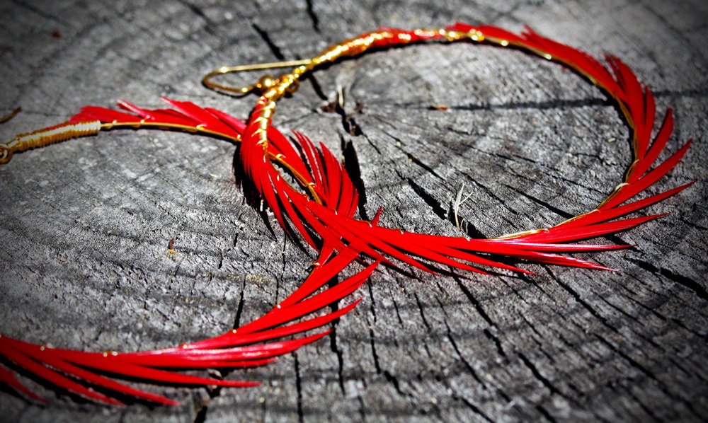 Red feather hoop earrings