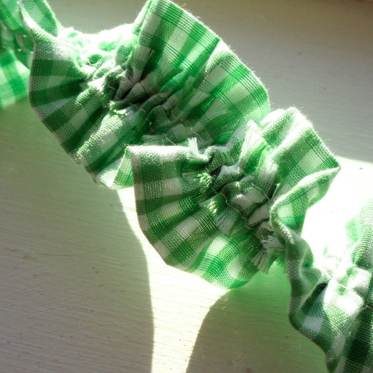 Ruffled Green Gingham Fabric Garland - 7 1/2 ft