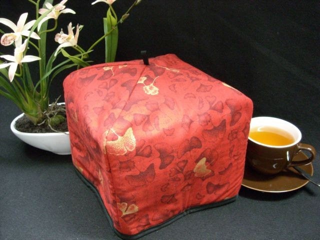 Tea Cozy - Ginkgo Leaves on Red (Standard 4 to 8 Cup Teapots)