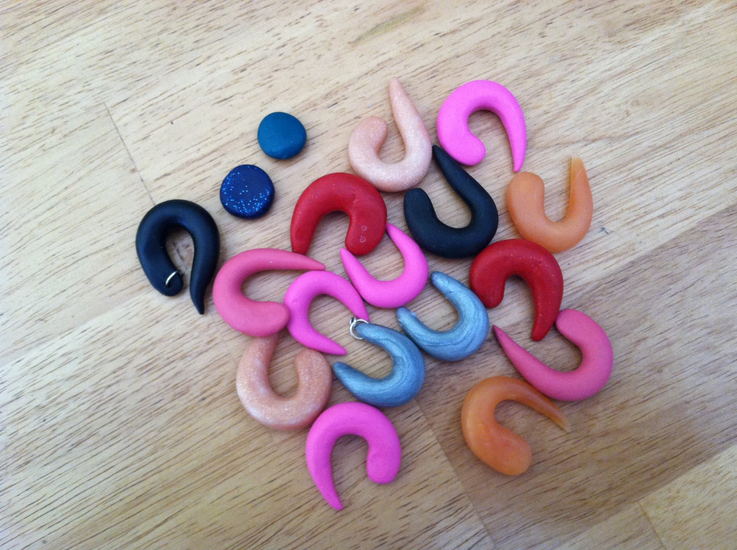 2 pairs (4 total items) plug earring adapters. Convert  your old earrings to plugs instantly many sizes and colors available.