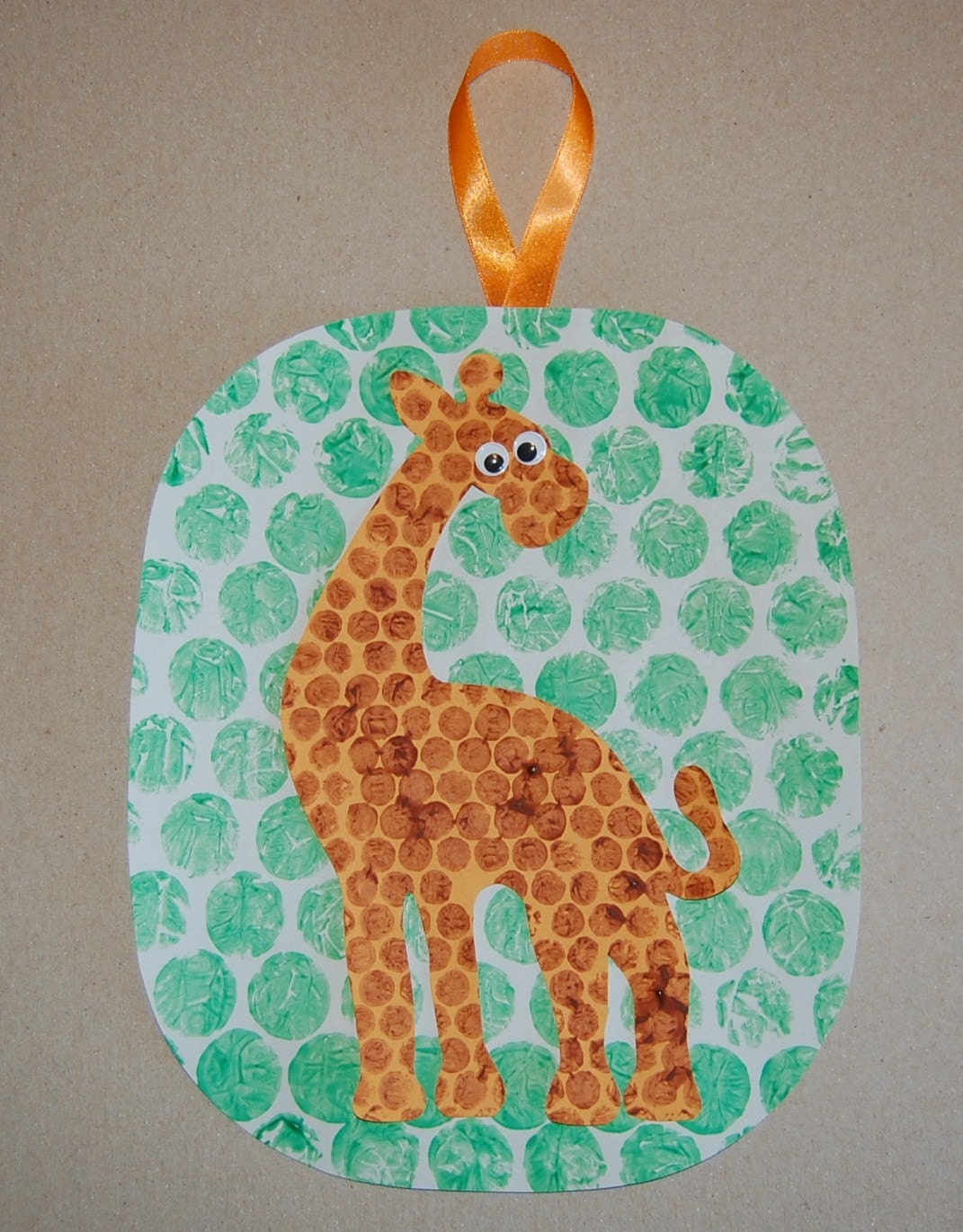 CLEARANCE -- Bubble Giraffe Craft Kit