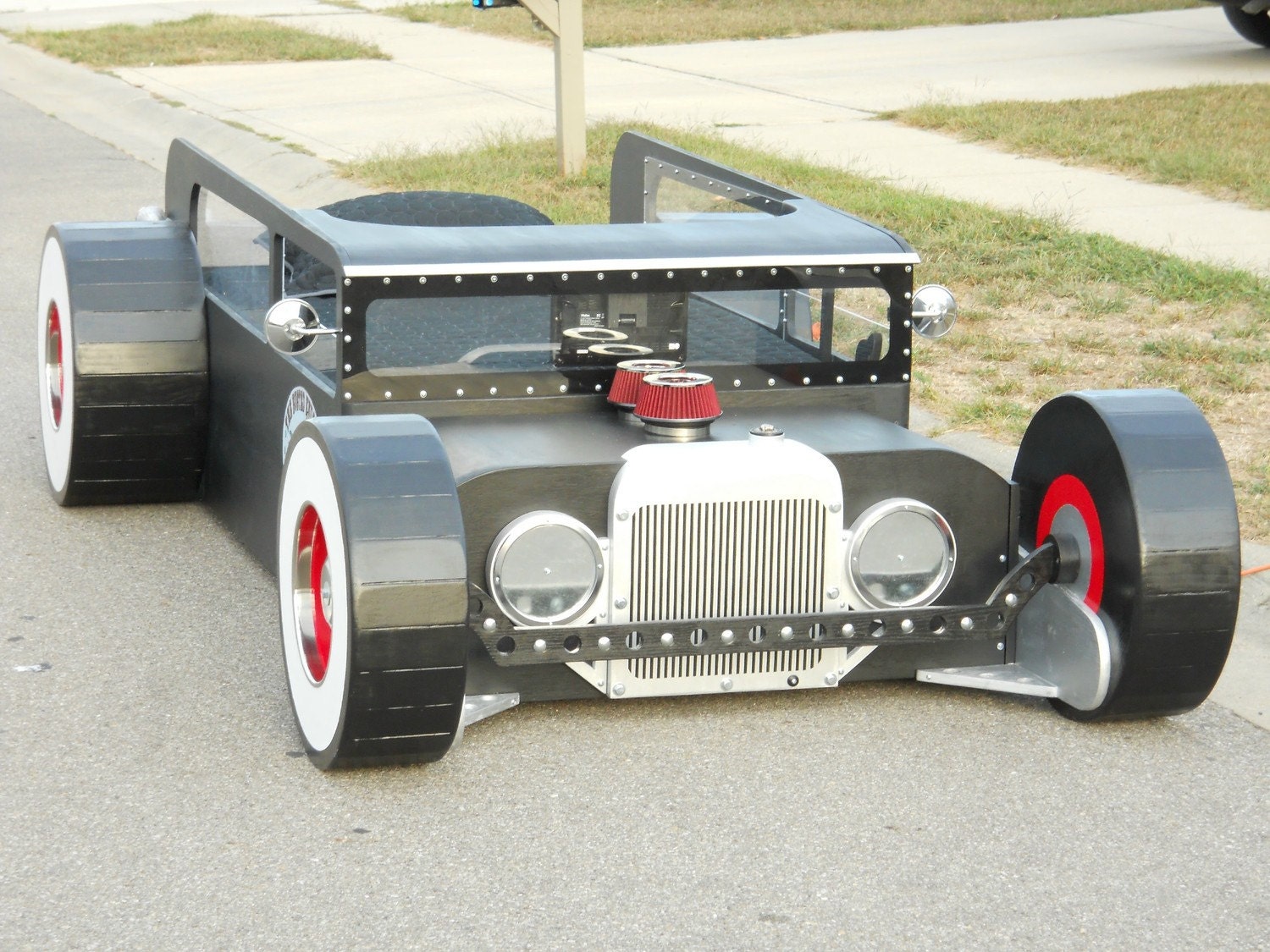 Twin Bed 1930 Ford Rat Rod Fantasy Bed